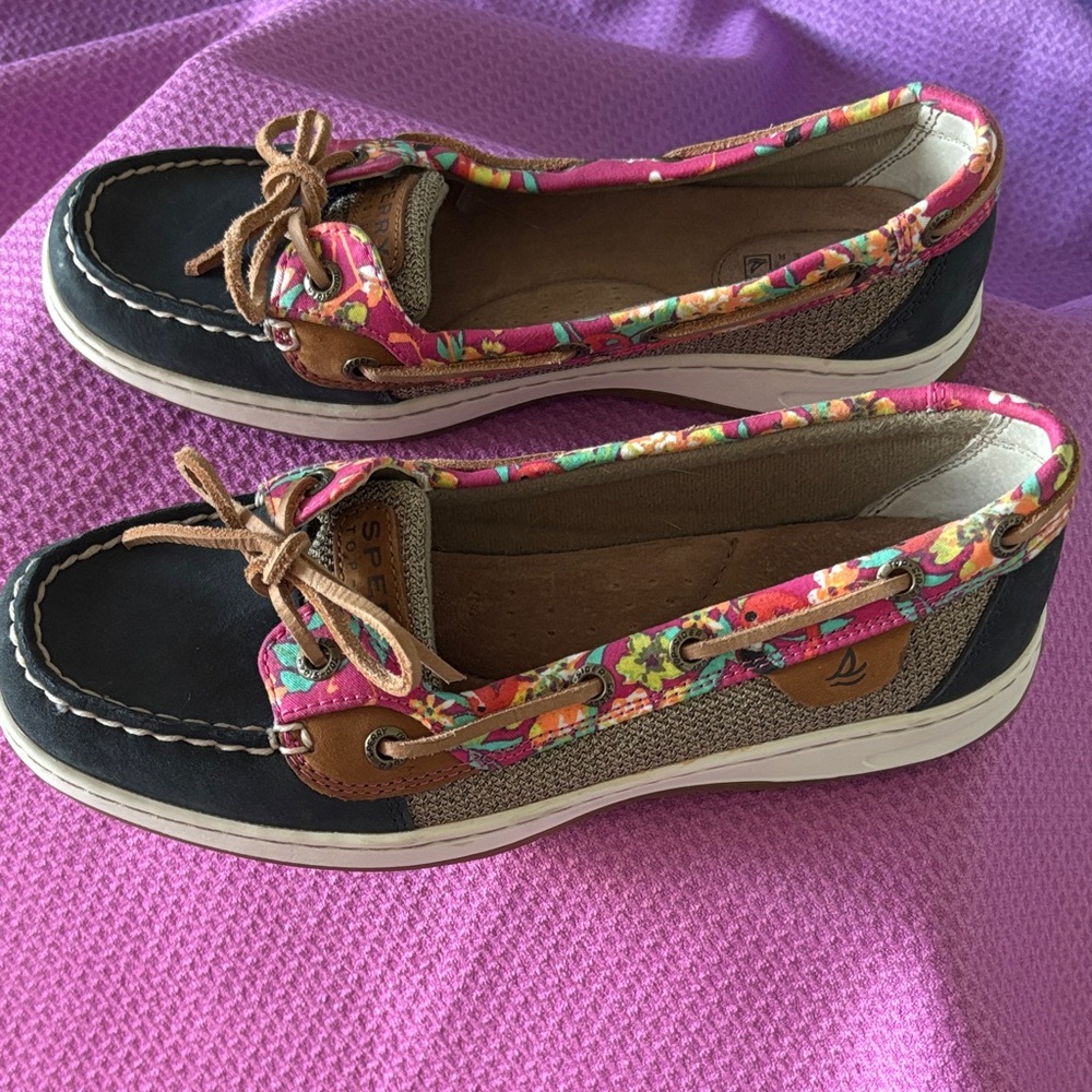 NWOT Sperry Angelfish Top Siders